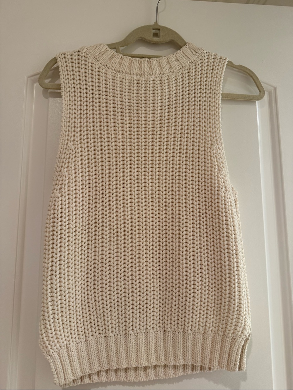 Marea by Liz Joy Cream Chunky Knit Sweater Vest - Picture 3 of 3